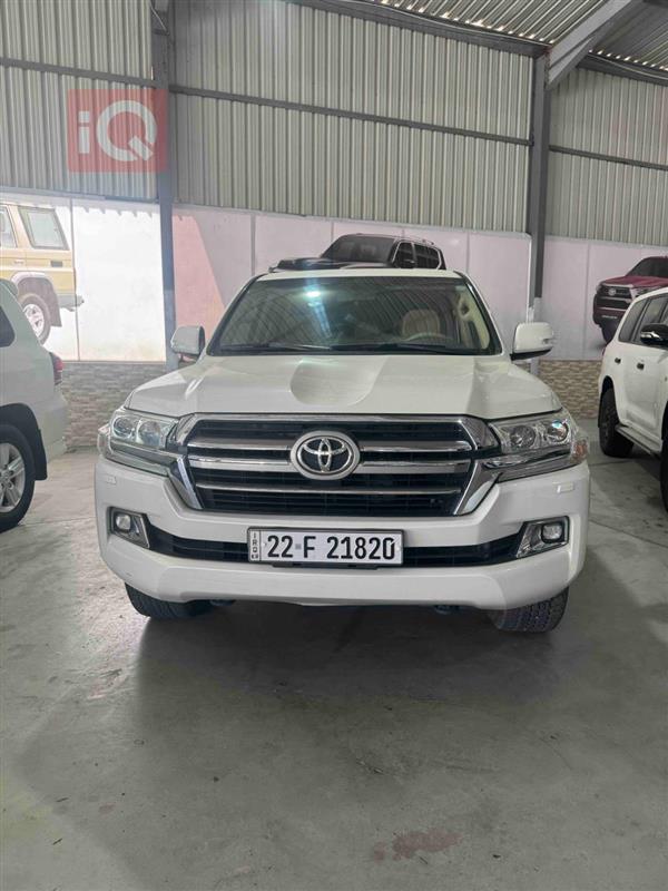 Toyota for sale in Iraq